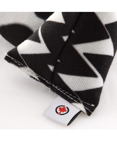 CanadianCat Company | Set of 3 Mini Pyramids | Black-White Catnip Pillows for Cats - Cuddly & Fun - Buy Online on GoSupps.com