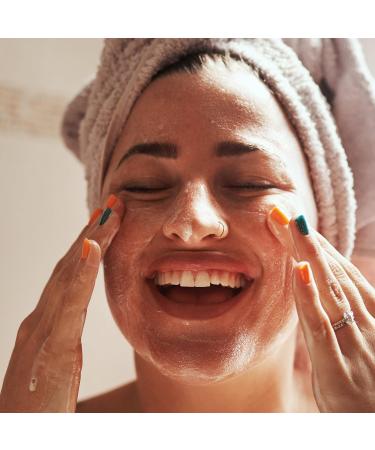 Earth To Skin Manuka Honey Face Cleanser - 4.7 Fl Oz - Buy Online on GoSupps.com