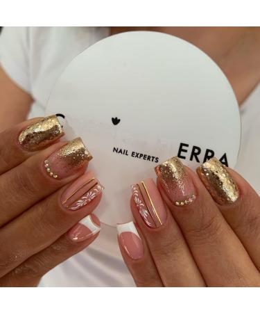 Short Press on Nails Square Shape Fake Nails Glossy Glue on Nails White Flower Gold Glitter False Nails with Rhinestone Design Full Cover Acrylic Nails Stick on Nails for Women and Girls 24Pcs