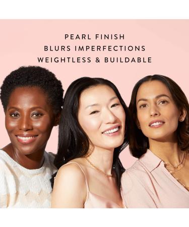 LAURA GELLER Baked Balance-N-Glow Foundation - Medium with Retractable Airbrush Kabuki Brush (2 PC) - Buy Online on GoSupps.com