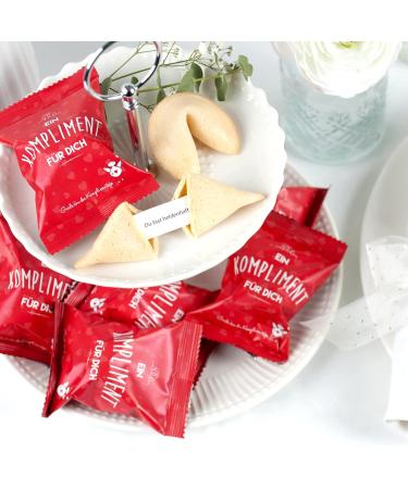 Happiness Cookies: Mother's Day 9er Fortune Cookie Gift Box - Vegan Freshly Baked Treats for Everyday Heroes & Colleagues - Made in Germany - Buy Online on GoSupps.com
