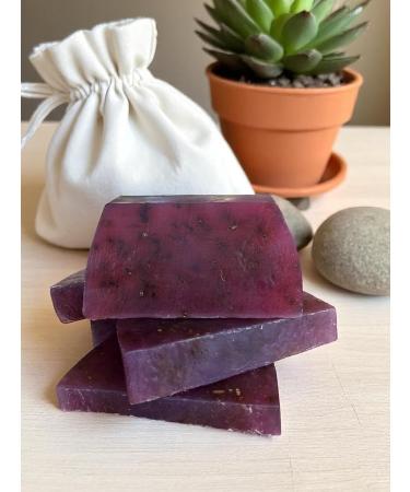  Lu.Flo Lu.Flo Gift Set Gift Idea for Women Handmade Glycerin Solid Soap 6 x 100g Gentle on Skin Body Soap Vanilla with Loofah Honey Lavender Goat's Milk with Oats Citrus - Buy Online on GoSupps.com