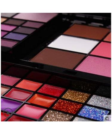 CHSEEO Make-Up Gift Set | Premium Cosmetic Palettes & Case for Face Eyes & Lips - Perfect for Self-Care & Gift Giving - Buy Online on GoSupps.com