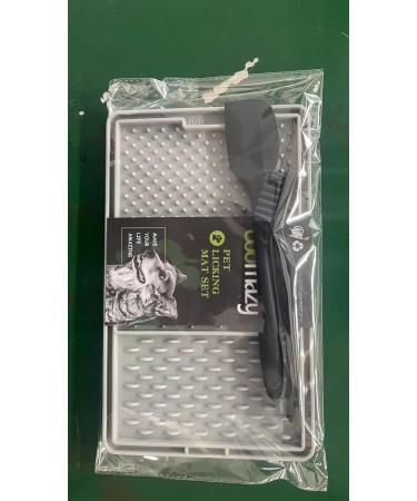 Coomazy Leak Mat for Dogs - Silicone Spatula & Brush Included | Slow Feeder Dog Accessories for Swimming | Gray (15x25cm) - Buy Online on GoSupps.com