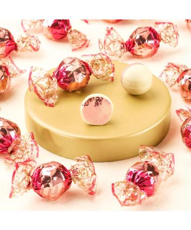 Venchi - Chocomousse Strawberry & Cream, 1kg - Chocolates with Crunchy Strawberry Shards - Gluten Free