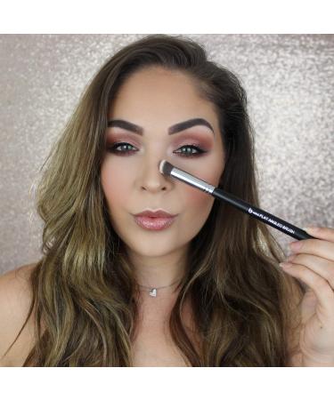 Beauty Junkees Mini Kabuki Makeup Brush Set - 5pc Professional Eyeshadow Brushes for Blending, Concealer, Contour, Highlighter, and Smudging - Cruelty Free - Buy Online on GoSupps.com