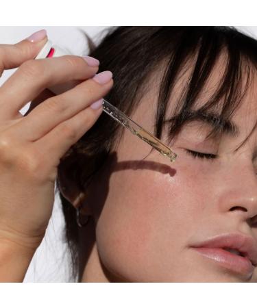 Fitglow Beauty Vita Youth Retinoic Oil | Triple Bio-Available Retinol Face Serum | Anti-Aging Firms & Smooths Fine Lines | Enhances Radiance & Evens Skin Tone | Non-Irritating | 30ml - Buy Online on GoSupps.com