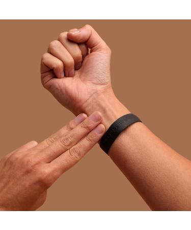 NOMO Anti Nausea Wristband Bundle - Large Size (6.25) | Peppermint Aromatherapy & Acupressure | Motion Sickness Relief | Black & Pink | Pack of 4 - Buy Online on GoSupps.com