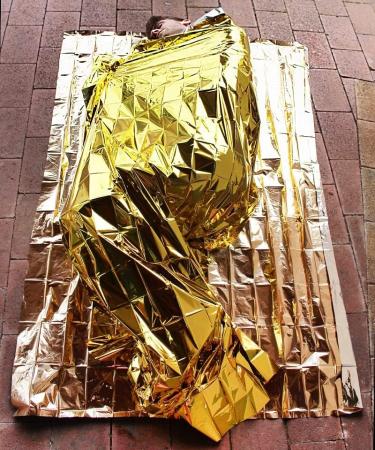 Medi-Inn+ Rescue Blanket Gold Silver | 160x210 cm Emergency First Aid & Cold/Heat Protection | International Shipping Available - Buy Online on GoSupps.com