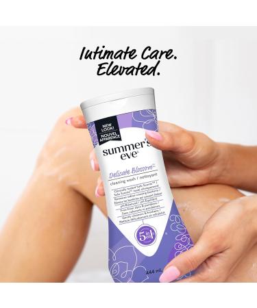Summer's Eve Cleansing Wash Delicate Blossom Scent 444ml Fresh Delicate Blossom 444 ml (Pack of 1) - Buy Online on GoSupps.com