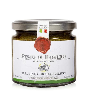 Frantoi Cutrera Classic Basil Pesto Sauce for Pasta and Bruschetta Topping, Creamy Italian Spread With Basil, Pistachio, Almonds, and EVOO, Product of Sicily, Italy Glass Jar, 6.7 oz (190g) 6.7 Ounce (Pack of 1)