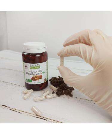 Green Propolis Organic Vegetable Capsules - 100mg/capsule - 120 capsules - No coloring or preservatives - Certified organic - Organic Farming - PROPOS'NATURE - Buy Online on GoSupps.com