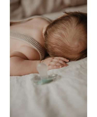 Suavinex Bonhomia Flat Feather Green Silicone Pacifier 18m+ | SXSBA3079181 - International Shipping Available - Buy Online on GoSupps.com