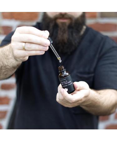 Barteitzeug Beard Oil Waldwunder - 100% Natural Zirbelkief & Bergamot - 30ml - Soothes Itching & Softens Beard - International Shipping Available - Buy Online on GoSupps.com