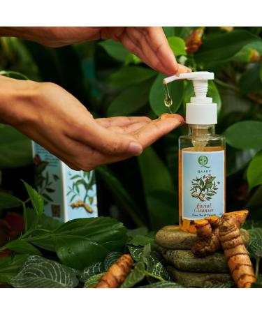 Buy Vegan Green Tea Facial Wash | Turmeric & Vitamins A & E | Mild Cleansing for All Skin Types | 100ml | Refreshing Face Cleanser - International Shipping Available - Buy Online on GoSupps.com