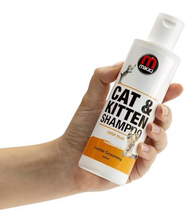 Mikki Cat & Kitten Shampoo Low Foaming Formula Easy Rinse Gentle Non-Irritating 250 ml Crisp Pear Fragrance - Buy Online on GoSupps.com