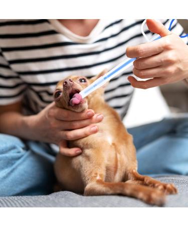 Tabletic Pine Cat Medication Feeder - Reusable Push Sprayer with Soft Tip for Easy Pill Giving to Cats & Small Pets - Buy Online on GoSupps.com