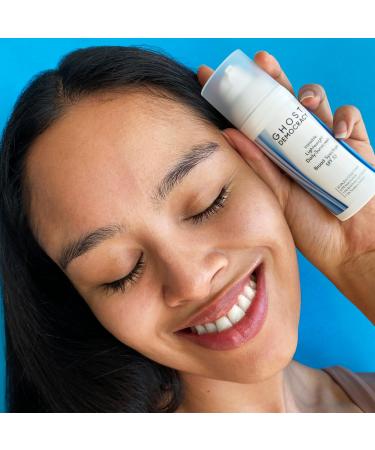 Invisible Lightweight SPF 33 Daily Face Sunscreen | Oil-Free Quick-Absorbing Vegan with Niacinamide | Broad Spectrum Protection | Clear Mineral Zinc Oxide - Buy Online on GoSupps.com