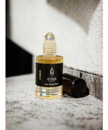 Amber Natural Perfume Rollerball 5 ml - Bitter Orange Nutmeg Black Spruce Carnation Tonka Bean Labdanum - Eau de Parfum - Buy Online on GoSupps.com
