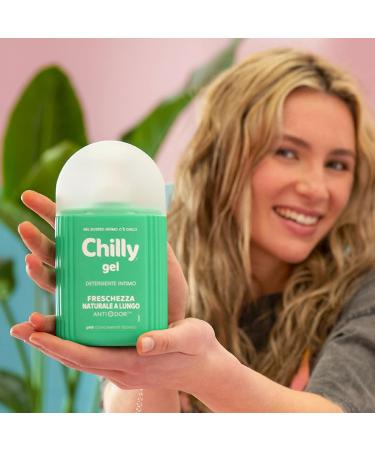  Chilly Chilly Cleansing Gel in a fresh anti-odor formula with a pH of 5 for long-lasting natural freshness and clinically tested menthol 6 x 300ml bottles - Buy Online on GoSupps.com