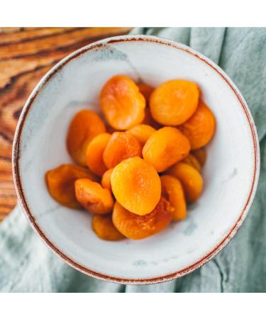 Seeberger Abricots moelleux : abricots d licieusement moelleux et tendres - texture douce et velout e - sans sucre ajout - s ch s - d noyaut s vegan (1 x 200 g) 200 g (Lot de 1) - Buy Online on GoSupps.com