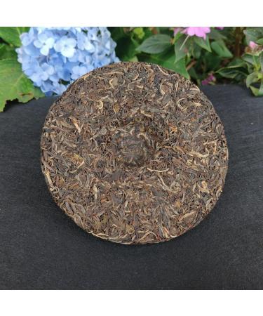 HQZM Laomane Old Tree Tea Yunnan Puer Raw Tea 357g Rich in Flavor and History - Buy Online on GoSupps.com