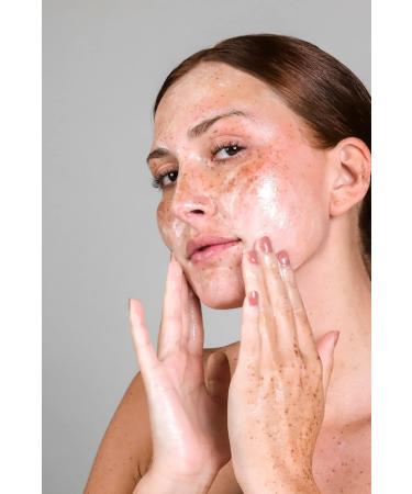 COSMEDIX Crystal Cleanse - Hydrating Liquid Crystal Cleansing Cream for All Skin Types | Remove Makeup & Impurities | Cruelty-Free & Gluten-Free - Buy Online on GoSupps.com