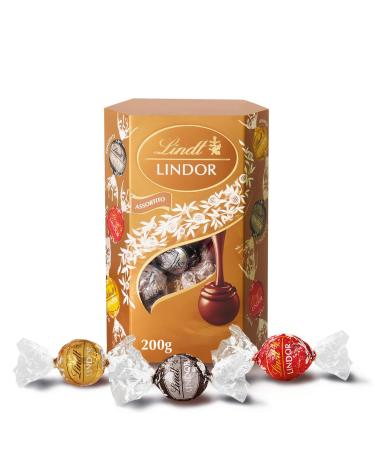 Lindt Lindt Lindor includes dark chocolate (70% cocoa) milk chocolate white chocolate delicious chocolates with a creamy chocolate center 200g approximately 16 chocolates