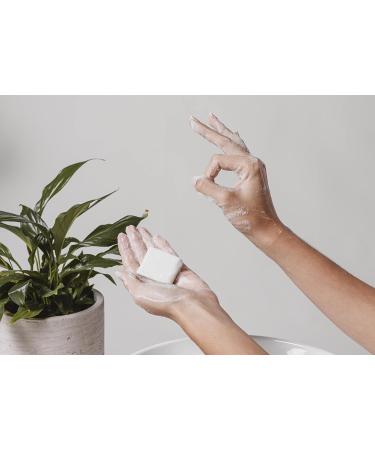  AURA LUXURY COLLECTION This 12g white soap kit for handwashing leaves skin looking healthy soft and supple. Ideal for hotels and B&Bs. - Buy Online on GoSupps.com