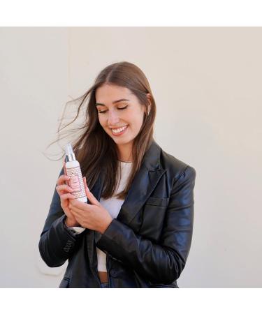 Jaqua Pink Champagne Hydrating Body Mist with Organic Aloe & Willow Bark Pink Champagne 4 Fl Oz (Pack of 1) - Buy Online on GoSupps.com