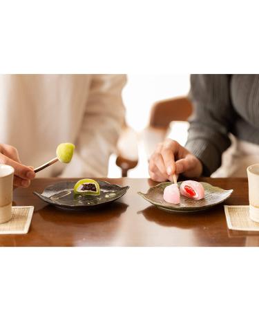 Japanese Daifuku Mochi Sweet Rice Cake with 3 Layers - Marshmallow Filling - 7.4oz (Strawberry and Green Tea Flavors) - Pack of 1 - Buy Online on GoSupps.com