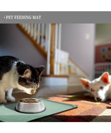 Reopet Silicone Pet Feed Mats - Waterproof Dog & Cat Space Mats with Elevated Edges - Sizes 47x30 cm (1-Pack) - Optimal for Mess-Free Feeding - Buy Online on GoSupps.com
