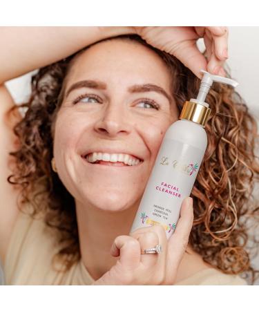 Refresh Daily Facial Cleanser for Oily & Sensitive Skin - Vegan Hypoallergenic Face Wash with Activated Charcoal & Vitamin C - Buy Online on GoSupps.com