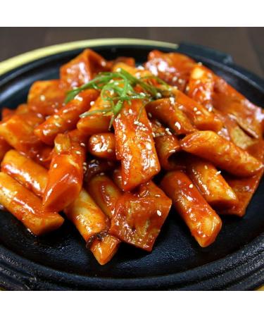 Honor Rice Cake & Sempio Topokki Sauce Bundle Set - Authentic Korean Tteokbokki Snacks (Sweet & Spicy) - 450g Rice Cake + 150g Sauce - Buy Online on GoSupps.com