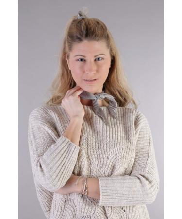 styleBREAKER Ladies Pleated Hair Tie with Bow - Retro Elastic Scrunchie Ponytail Holder in Black - Buy Online on GoSupps.com