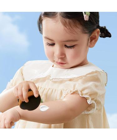 Brush for Mixing Liquid Foundation Cosmetic Applicator Brush Cosmetic Powder Blending Brush | Heart Shaped Liquid Powder Foundation Brush for Dating Travel Business Trip Black - Buy Online on GoSupps.com