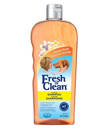 PetAg Fresh 'n Clean Scented Dog Shampoo - Classic Fresh Scent - For Manageable & Shiny Dog Hair 18-Ounce