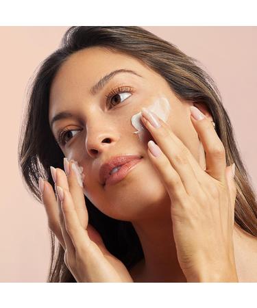 Buy SHANI DARDEN SKINCARE Hydration Peptide Cream | Best Oil-Free Moisturizer for Dry Skin | 72 Hours Hydration 2.5 fl oz | International Shipping Available - Buy Online on GoSupps.com