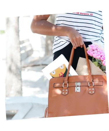 Shop Gleavi Women's 2-Piece Storage Bags for Period Underwear & Menstrual Products - Wet & Dry Travel Solutions - Buy Online on GoSupps.com