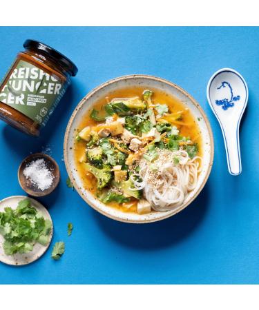 Buy Reishunger Bio Shiro Miso Paste 1.2kg - Authentic Japanese Umami Flavor for Ramen & More - International Shipping Available - Buy Online on GoSupps.com