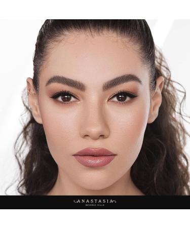 Buy ABH DIPBROW Pomade in Soft Brown | International Shipping Available - Top Quality Eyebrow Makeup - Buy Online on GoSupps.com