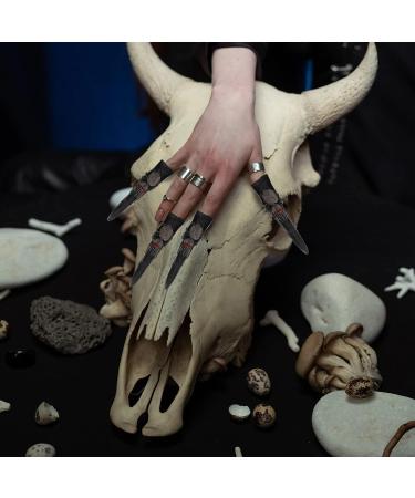 Buy Minkissy 5pcs Halloween Fake Claws - Scary Vampire & Zombie Nail Tips for Party Cosplay - Buy Online on GoSupps.com