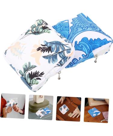 Shop Gleavi Sustainable Period Bag | Multi-functional Pocket for Pads & Tampons | Eco-friendly Travel Makeup Bag - Buy Online on GoSupps.com