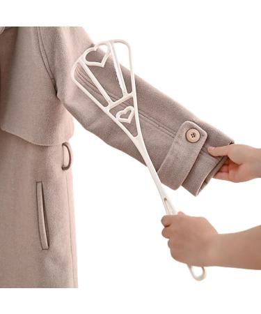 Carpet and Rug Beater - Long Handle Manual Quilt Duster Dust Removal Racket Space Saving Dust Removal Beat Tool Flexible Manual Quilt Duster for Carpet Quilt Clothing and Curtains Fanelod - Buy Online on GoSupps.com