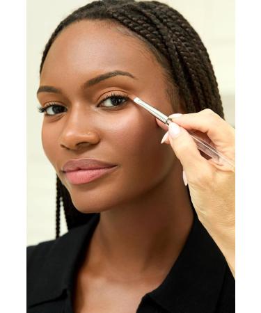 Buy Trish McEvoy Brush 50 Angled Eye Lining - 1 Count | International Shipping Available - Buy Online on GoSupps.com