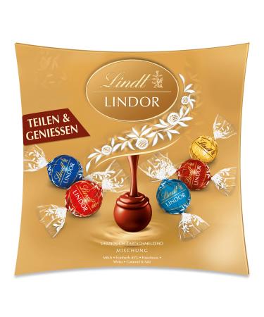 Lindt chocolate lindor sharing |250 G |Balls with a delicate melting filling in the varieties of milk fine herb 45 % white salted caramel and hazelnut |Chocolate |Praline gift sharing mixture gold - Buy Online on GoSupps.com