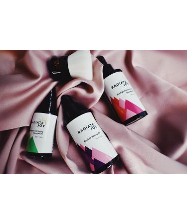 Premium Kabuki Brush for Flawless Oil & Makeup Application | Radiate Joy - International Shipping Available - Buy Online on GoSupps.com