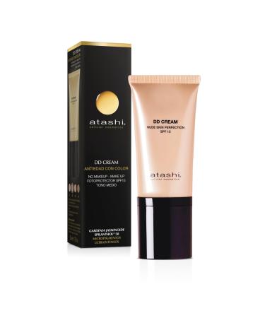 Atashi DD Cream Antiorn Antiaging treatment with color No Makeup Makeup Attenua stains and minimizes pores Gardenia Jasminoid and Retinol Airless Medium tone SPF15 50 ml