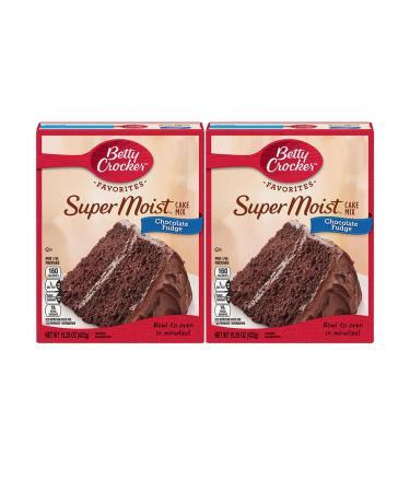 Betty Crocker Favourites Super Moist Chocolate Fudge Cake Mix 15.25oz (432g) | Rich Dense and Sinfully Delicious Dessert for Any Occasions | Bowl to Oven in Minutes | Pack of 2