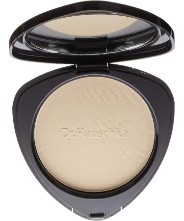 Buy Dr.Hauschka Compact 01 Macadamia 8gr - Natural Makeup for Flawless Skin | International Shipping Available - Buy Online on GoSupps.com